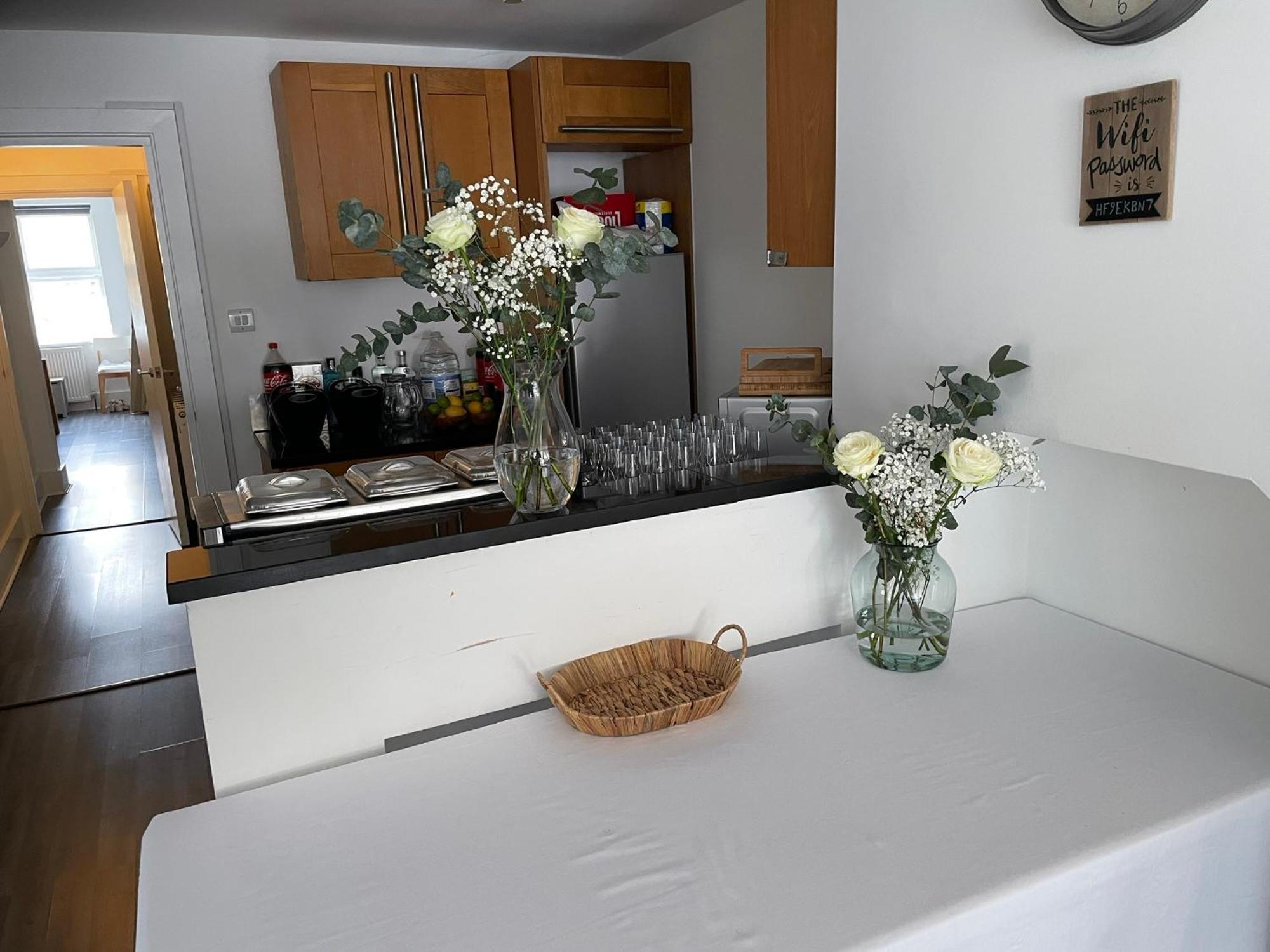 Bournemouth Hot Tub & Sauna Holiday Let מראה חיצוני תמונה