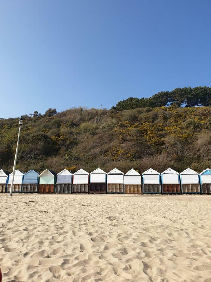 Bournemouth Hot Tub & Sauna Holiday Let מראה חיצוני תמונה