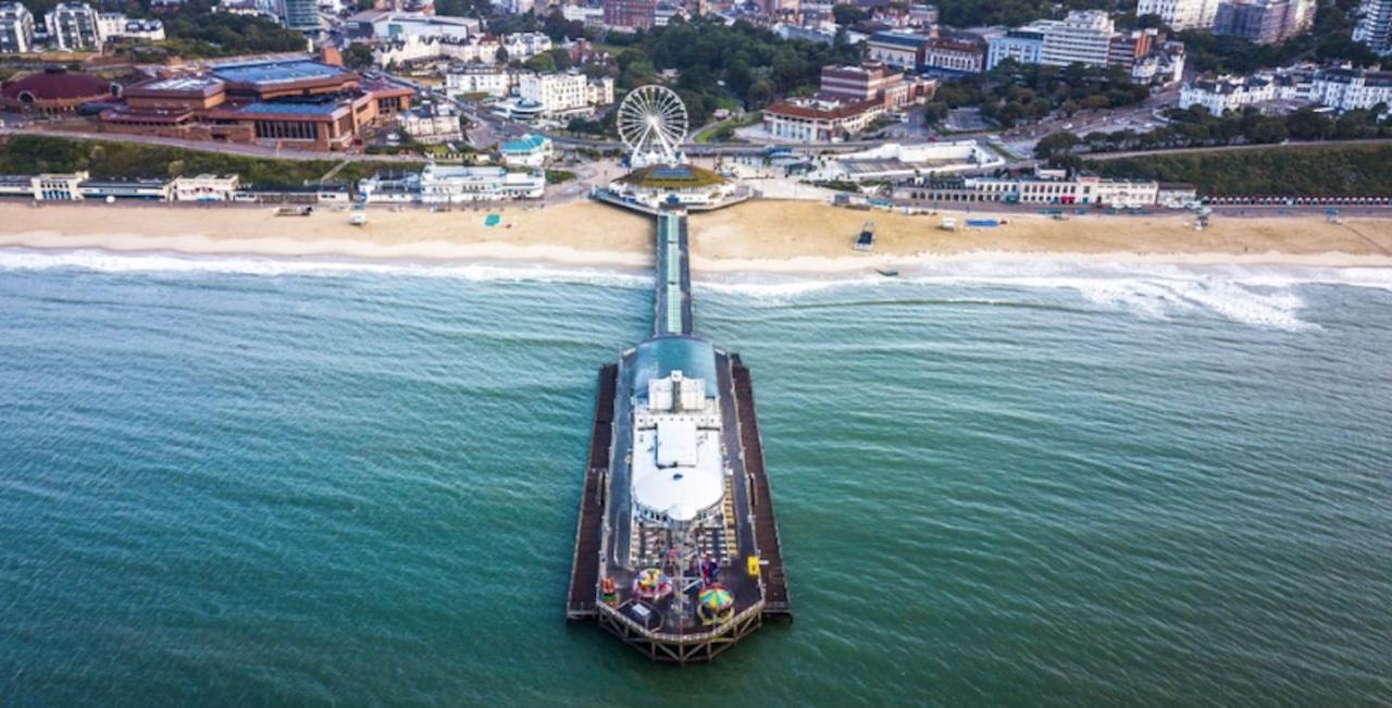 Bournemouth Hot Tub & Sauna Holiday Let מראה חיצוני תמונה